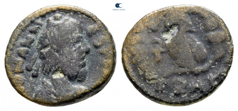 Johannes AD 423-425. Heraclea
Nummus Æ

12 mm, 1,07 g



nearly very fine...