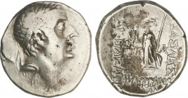 Dracma. 95-63 a.C. REYES DE CAPADOCIA. ARIOBARZANES I. Anv.: Cabeza diademada a derecha. Rev.: Atenea en pie a izquierda, alrededor leyenda. 4,27 grs....