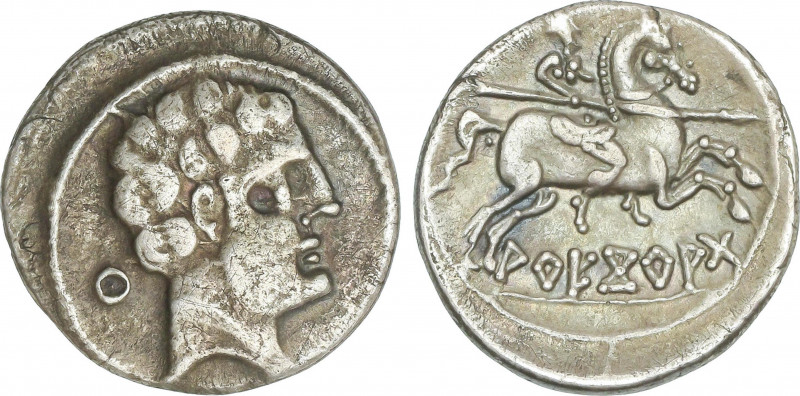 Denario. 150-20 a.C. ARECORATAS (ÁGREDA, Soria). Anv.: Cabeza imberbe a derecha,...