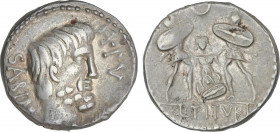 Denario. 89 a.C. TITURIA. L. Titurius L.f. Sabinus. Anv.: Cabeza del rey Tatius a derecha, delante palma y A. PV., detrás SABIN. Rev.: Tarpeia arrodil...