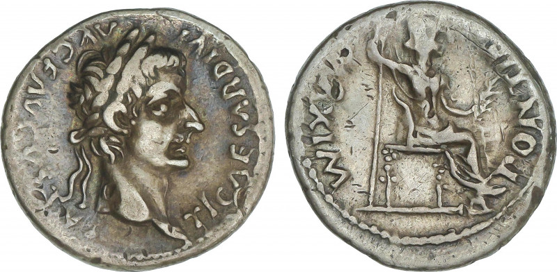 Denario. Acuñada el 14-37 d.C. TIBERIO. Anv.: TI. CAESAR DIVI AVG. F. AVGVSTVS. ...