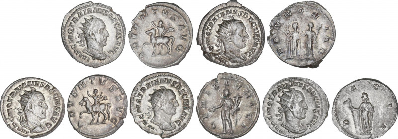 Lote 5 monedas Antoniniano. Acuñada el 249-251 d.C. TRAJANO DECIO. AR. Reversos:...