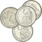 Lote 4 monedas 1 Peseta. 1933 (*3-4). AR. Todas las estrellas visibles. SC- a SC.