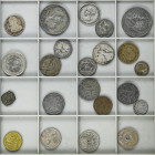 Lote 22 monedas resto final de colección. AE, AR (1), Calamina, CuNi, latón. Contiene 1 Grano Felipe IV Messina. 2 Reales 1808 Fernando VII Potosi BC+...