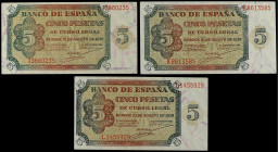 Lote 3 billetes 5 Pesetas. 10 Agosto 1938. Serie J, K y L. Alguno leves arruguitas de impresión. Ed-435a. SC.
