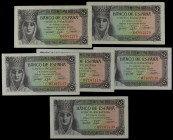 Lote 6 billetes 5 Pesetas. 13 Febrero 1943. Isabel ´La Católica´. Serie D. Contiene pareja y trío correlativo. Ed-446a. EBC.