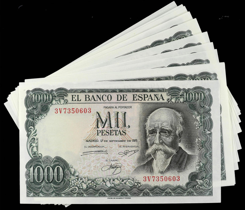 Lote 12 billetes 1.000 Pesetas. 17 Septiembre 1971. Echegaray. Serie 3V. Todos c...