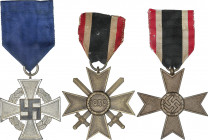 Lote 3 condecoraciónes 25 años servicio, Cruz del Mérito Militar de 2ª Clase y Cruz del Mérito Militar con espadas de 2ª Clase. (1933-1945). III REICH...