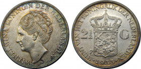 NETHERLANDS 1933 Wilhelmina I,Kingdom, deep hair lines 2½ GULDEN SILVER AU25g 
KM# 165