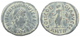 Roman Imperial
Valentinian II. (375-392 AD) . 
AE centenionalis (19.5mm, 3.25g)
Obv: D N VALENTINIANVS P F AVG, pearl diademed, draped and cuirassed b...
