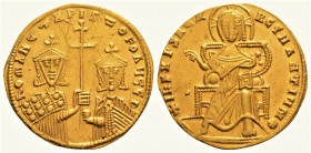 Byzantine
Constantine VII Porphyrogenitus, with Romanus I and Christopher, (913-959 AD) Constantinopolis
AV Solidus (19.9mm, 4.34g)
Obv: +IҺS XPS RЄX ...