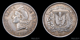 Rep.Dominicana. 1/2 Peso 1937. KM21