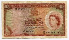 Rhodesia & Nyasaland 10 Shillings 1960
P# 20a; # W/17 674781; Elizabeth II; VF-
