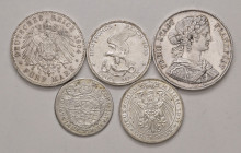 Lot
Deutschland. 5 Stück 3 + 5 Mark, 2 Vereinstaler 1862, 15 Kreuzer 1694 Franz Ludwig von Pfalz-Neuburg. ges. 104,70g
ss/vz