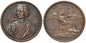 Friedrich II. der Große 1740 - 1786
Deutschland, Preussen. Cu Medaille, 1740. auf den Regierungsantritt, Av. CAR. FREDERIC. BORUSSOR. REX., Geharnisch...