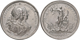 Maria Theresia 1740 - 1780
Sn Medaille, 1757. auf den Sieg Österreichs über Preußen bei Kollin. Brustbilder von Franz I. und Maria Theresia nebeneinan...