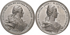 Maria Theresia 1740 - 1780
Sn Medaille, 1766. auf die Vermählung Maria Christinas mit Albert von Sachsen Teschen, Brustbild mit Schleier nach rechts. ...