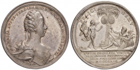 Maria Theresia 1740 - 1780
Ag Medaille, 1769. auf die Vermählung der Erzherzogin M. Amalia mit Ferdinand von Parma. Die Hochzeit fand in der Wiener Au...