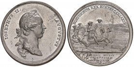Maria Theresia 1740 - 1780
Sn Medaille, 1770. auf den Besuch Friedrich II. von Preußen bei Kaiser Jospeh II. in Neustadt / Mähren, Belorberte Büste Jo...