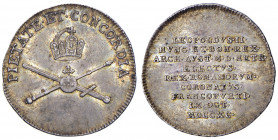 Leopold II. 1790 - 1792
Ag - Jeton, 1790. Krönung zum römische Kaiser in Frankfurt, Ø 21 mm
Wien
2,21g
Novák XVI-E-10b, Montenuovo 2208
stgl
