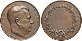 Cu Medaille, 1945
Österreich im 3. Reich 1938 - 1945. auf den Tod des Dichters Josef Weinhebers *1892 Wien +1945 Kirchstetten, a.s. Tod. Kopf n.r. / E...