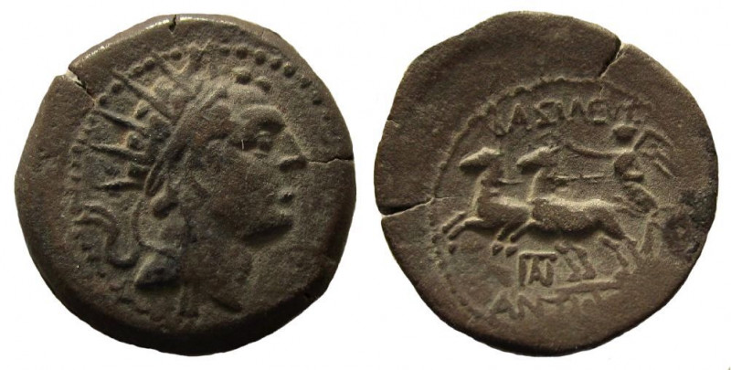 Seleukid Kingdom. Antiochos IV Epiphanes, 175-164 BC. AE 20 mm.
Ake-Ptolemais m...