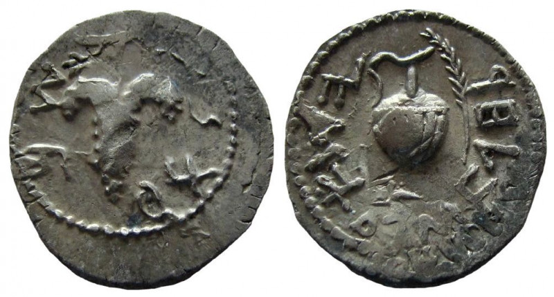 Judaea. Bar Kochba Revolt, 132-135 AD. AR Zuz.
Overstruck on AR Drachm of Traja...