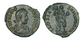 TEODOSIO I. Maiorina. Antioquía. Of.:∆. R/ GLORIA ROMANORVM. En exergo: ABT∆. SM-20492. 4,71 g. MBC