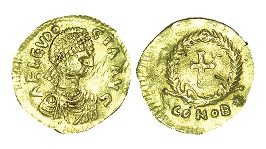EUDOCIA. Tremissis. Constantinopla. A/ Busto vestido de Eudocia a dcha.; alreded...