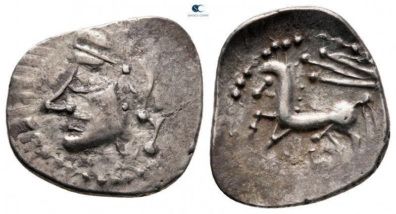 Central Gaul. Lemovice 100-50 BC. 
Quinarius AR

16 mm, 1,81 g

Stylised he...