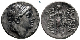 Seleukid Kingdom. Uncertain mint. Antiochos VII Euergetes (Sidetes) 138-129 BC. Drachm AR