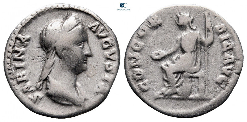 Sabina. Augusta AD 128-137. Rome
Denarius AR

15 mm, 3,29 g

SABINA AVGVSTA...