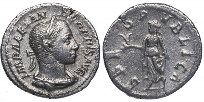 232/5 d.C.. Alejandro Severo. Roma. Denario. DS 4819 f. Ag. 2,84 g. SPES PVBLICA...