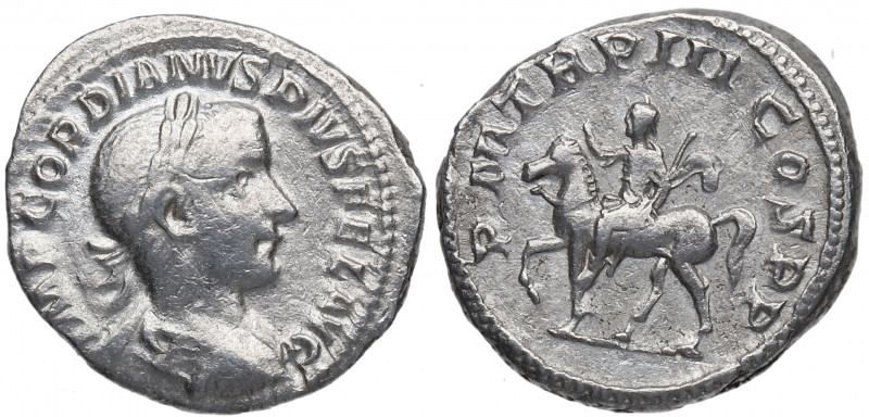 240 d.C. Gordiano III. Roma. Denario. RSC 234 – RIC 81. Ag. 4,00 g. PM TR P III ...