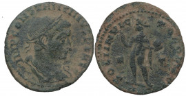 307-337 d.C. Constantino I (307-337). Nummus. Ae. 3,48 g. IMP CONSTANTINVS PF AVG Busto de Constantino a derecha, laureado y con capa alrededor del cu...