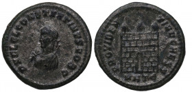 337-340 d.C. Constantino II (337-340 dC). Heraclea. Nummus. Ae. 3,64 g. 5ª oficina.Mandado acuñar por Licinio I. MBC +. Est.35.