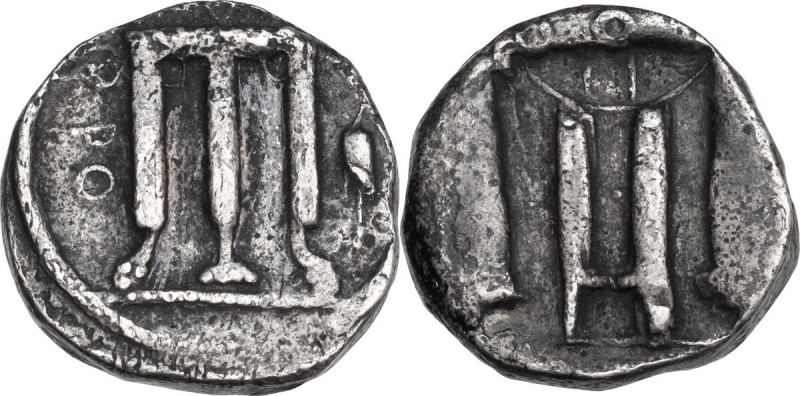 Greek Italy. Bruttium, Kroton. AR Stater, 480-430 BC. Obv. Tripod; to right, mar...