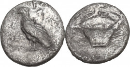 Sicily. Akragas. AR Litra, 460-440 BC. Obv. Eagle standing left, wings closed. Rev. Crab. HGC 2 121; SNG ANS 989-995. AR. 0.60 g. 9.00 mm. Lightly ton...