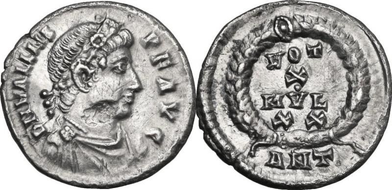 Valens (364-378). AR Siliqua, Antioch mint. Obv. D N VALENS P F AVG. Diademed, d...