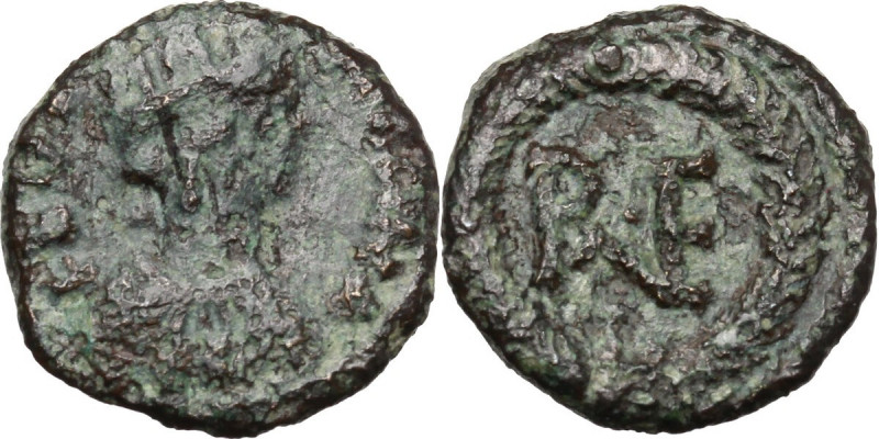 Ostrogothic Italy, Theoderic (493-526). AE Decanummium. Municipal bronze coinage...