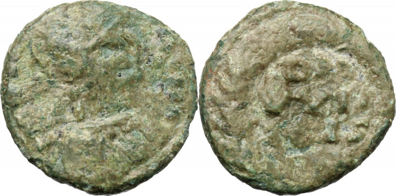 Ostrogothic Italy. Witigis (536-539). AE Decanummium. Ravenna mint. Obv. Helmete...