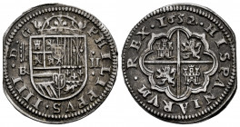 Philip IV (1621-1665). 2 reales. 1652/20. Segovia. BR. (Cal-959). Ag. 6,14 g. Overdate. End of planchet. Old cabinet tone. Choice VF. Est...250,00. 
...
