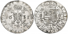 Philip IV (1621-1665). 1 patagon. 1631. Brussels. (Tauler-2618). (Vti-1004). (Vanhoudt-645.BS). Ag. 27,85 g. Some original luster remaining. Scarce in...