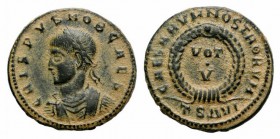 Crispus (Caesar, 316-326). Æ Follis (19mm, 3.48g, 11h). Thessalonica, AD 320. Laureate, draped and cuirassed bust l. R/ VOT V within wreath; TSΔVI. RI...