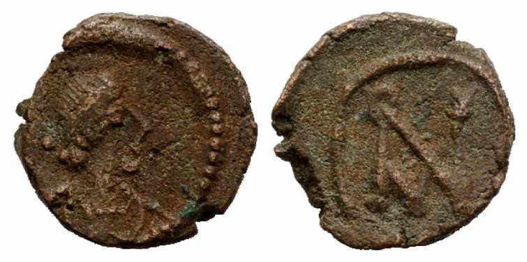 Anastasius I (491-518). Æ Nummus (9mm, 0.68g, 6h). Nicomedia or Antioch. Diademe...