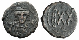 Maurice Tiberius (582-602). Æ 20 Nummi (24mm, 7.68g, 7h). Theoupolis (Antioch), year 7? (588/9). Crowned bust facing, holding mappa and eagle-tipped s...
