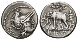 GENS CAECILIA. Denario. (Ar. 3,90g/18mm). 125 a.C. Roma. (FFC 203; Crawford 269/1). Anv: Cabeza de Roma a derecha, delante estrella, detrás: ROMA. Rev...