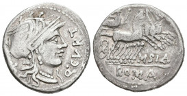GENS CURTIA. Denario. (Ar. 3,80g/20mm). 116-115 a.C. Norte de Italia. (Crawford 285/2; FFC 669). Anv: Cabeza de Roma a derecha, detrás X, delante leye...