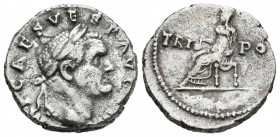 VESPASIANO. Denario. (Ar. 3,29g/17mm). 71 d.C. Roma. (RIC 46). Anv: Cabeza laureada de Vespasiano a derecha, alrededor leyenda: IMP CAES VESP AVG P M....