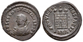 CONSTANTINO II. Follis. (Ae. 3,46g/19mm). 318-320 d.C. Heráclea. (RIC 46). Anv: Busto laureado, drapeado y con coraza de Constantino II a izquierda po...